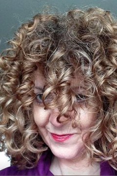 natural-curlsDs-hair-creations-Guildford