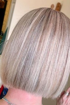 blonde-mid-style-bob-Ds-hair-creations-Guildford