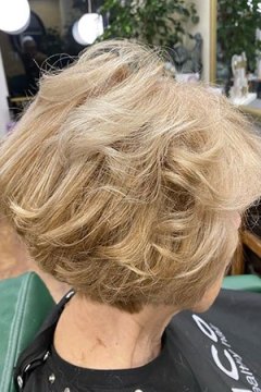 blonde-short-mature-hair-Ds-hair-creations